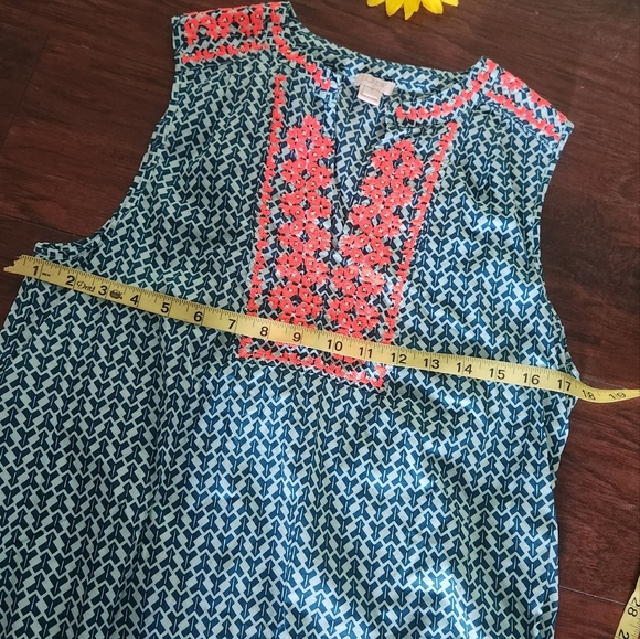 J.CREW EMBROIDERED Blue Patterned Sleeveless Top - Picture 6 of 7